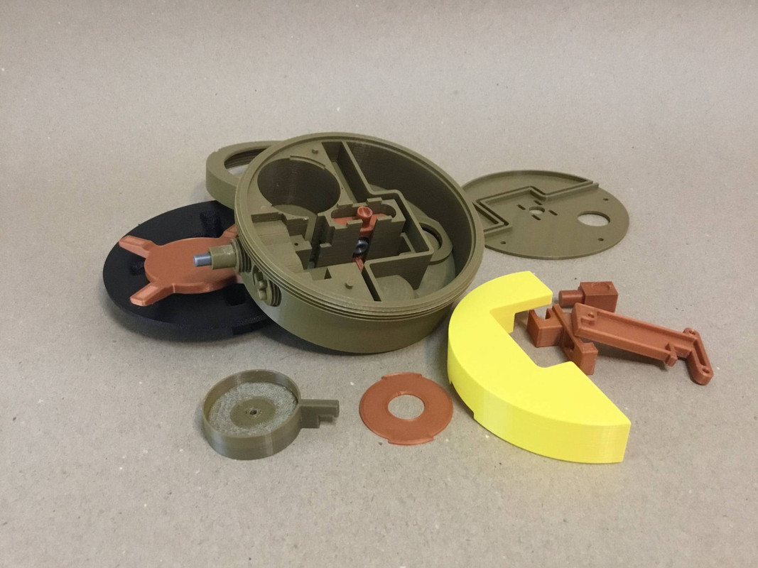 ротипіхотна фугасна міна натискної дії ПМА-2, розбірна, макет